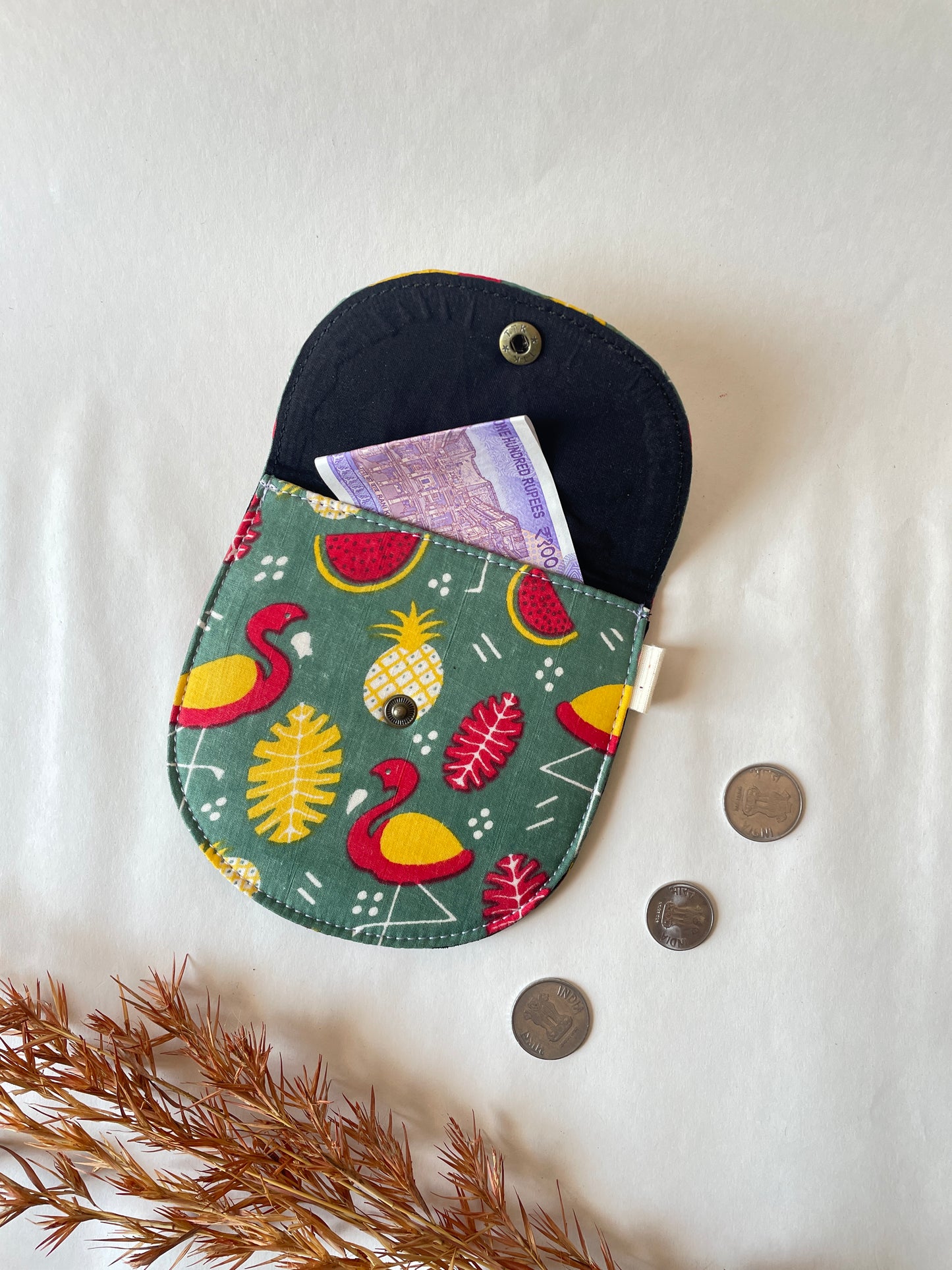 Summer Splash Money Pouch – Pocket-Sized Organizer for Everyday Essentials