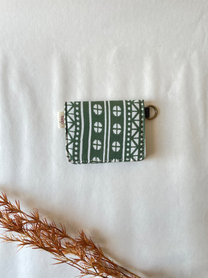 Tribal Geo Moss Card Wallet – Compact Security with a Touch of Tradition