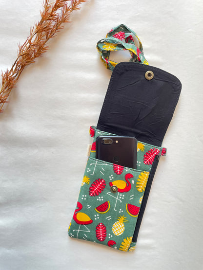 Summer Splash Mobile Sling – The Everyday Essential