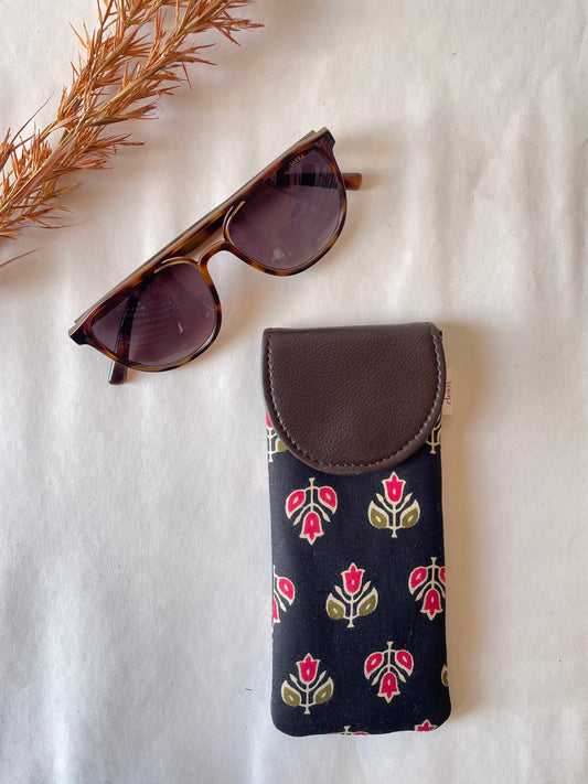 Midnight Bloom Sunglass Cover – Gentle Guard for Your Shades