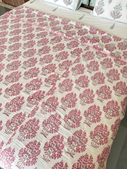 Soft Mulmul Cotton Screen Printed Double Bed Dohar