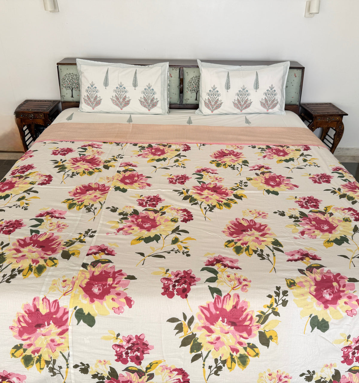 Soft Mulmul Cotton Screen Printed Double Bed Dohar