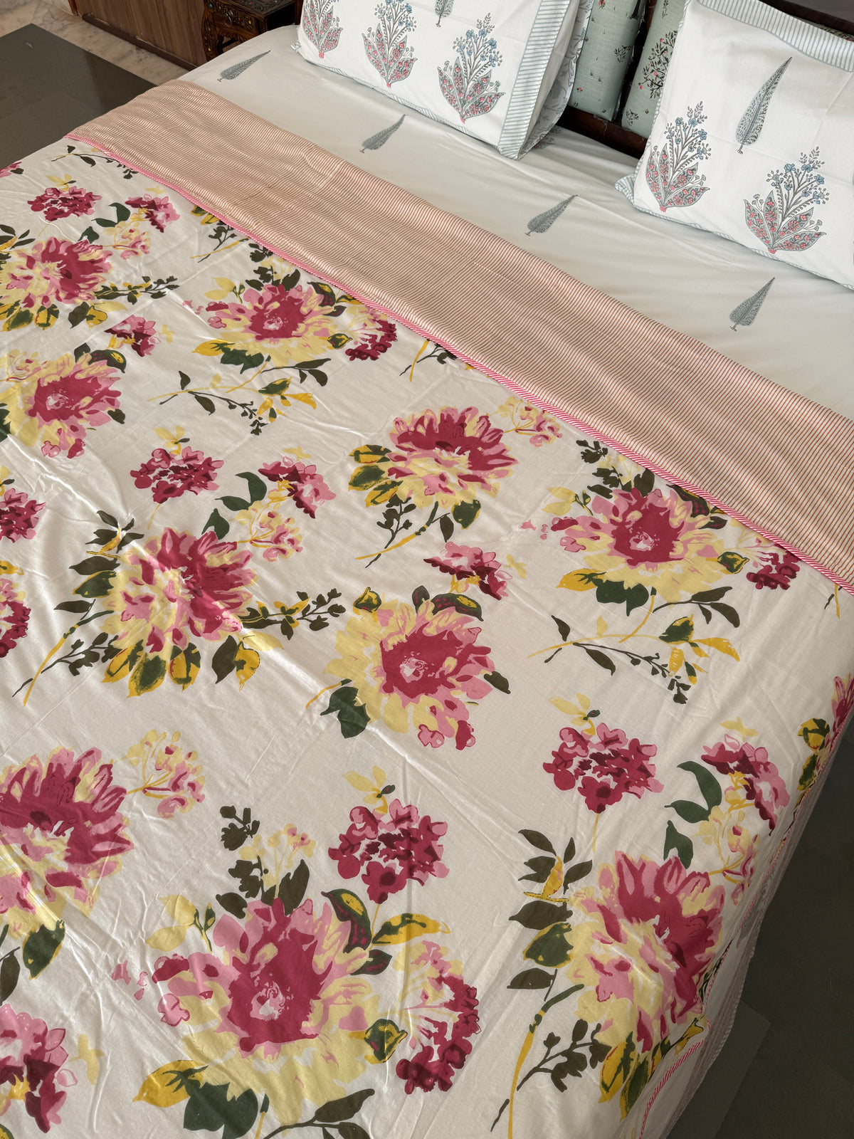 Soft Mulmul Cotton Screen Printed Double Bed Dohar