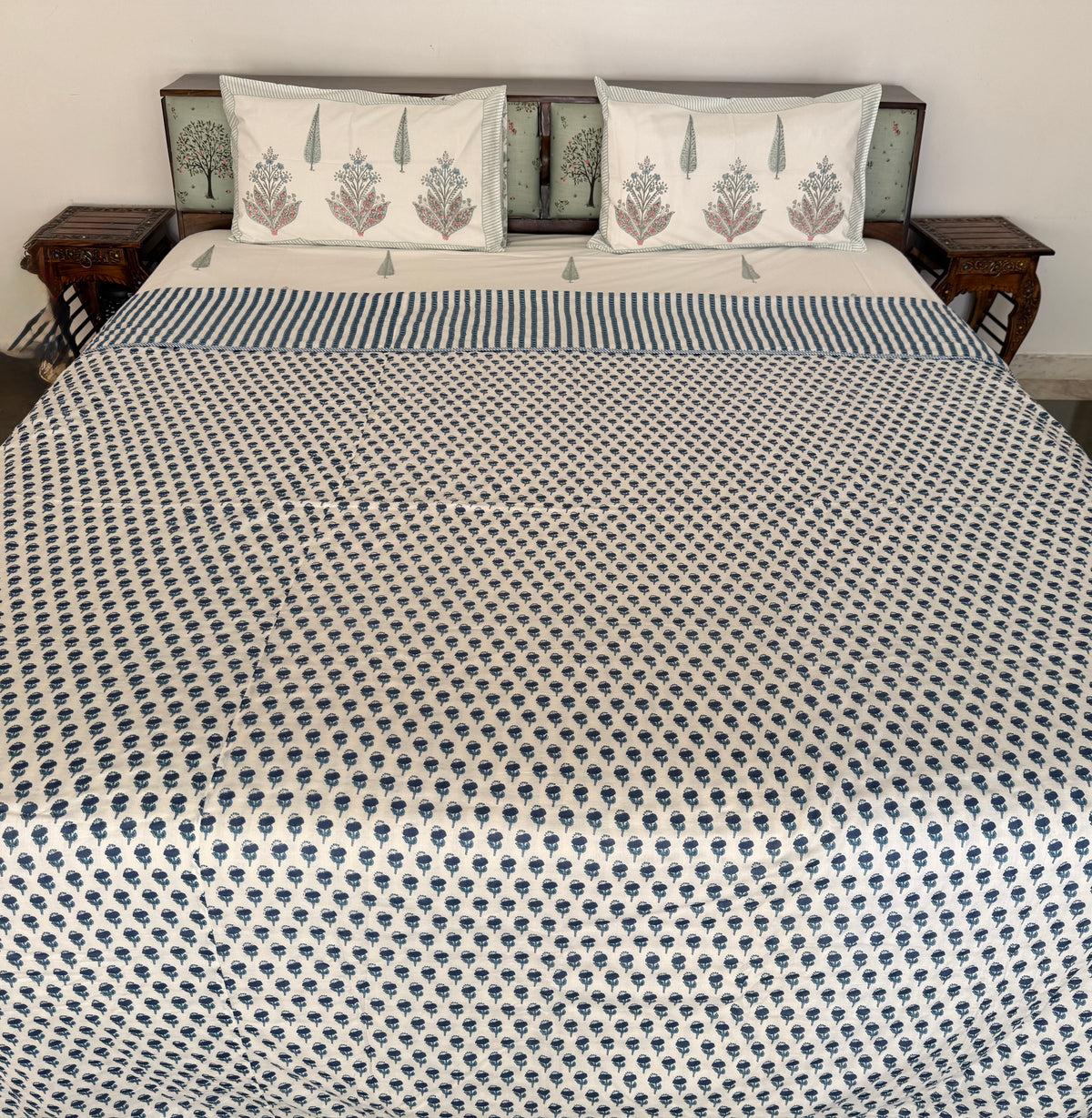 Soft Mulmul Cotton Screen Printed Double Bed Dohar
