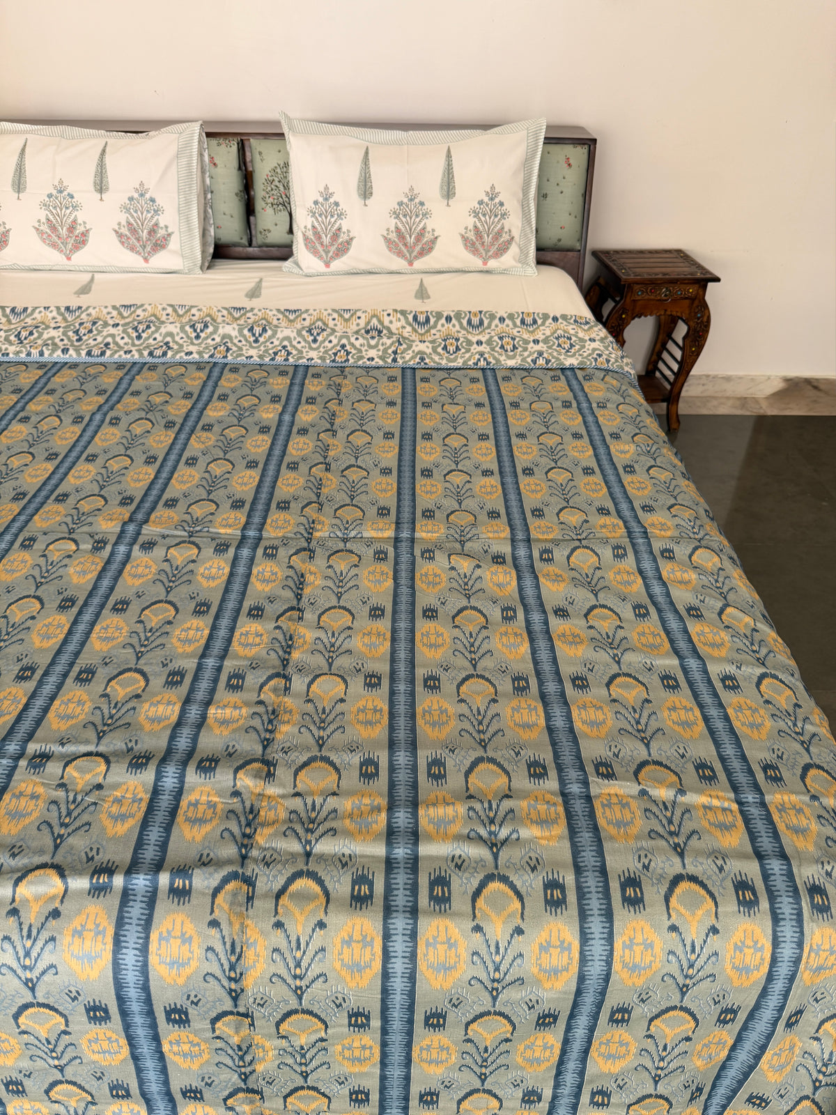 Soft Mulmul Cotton Screen Printed Double Bed Dohar