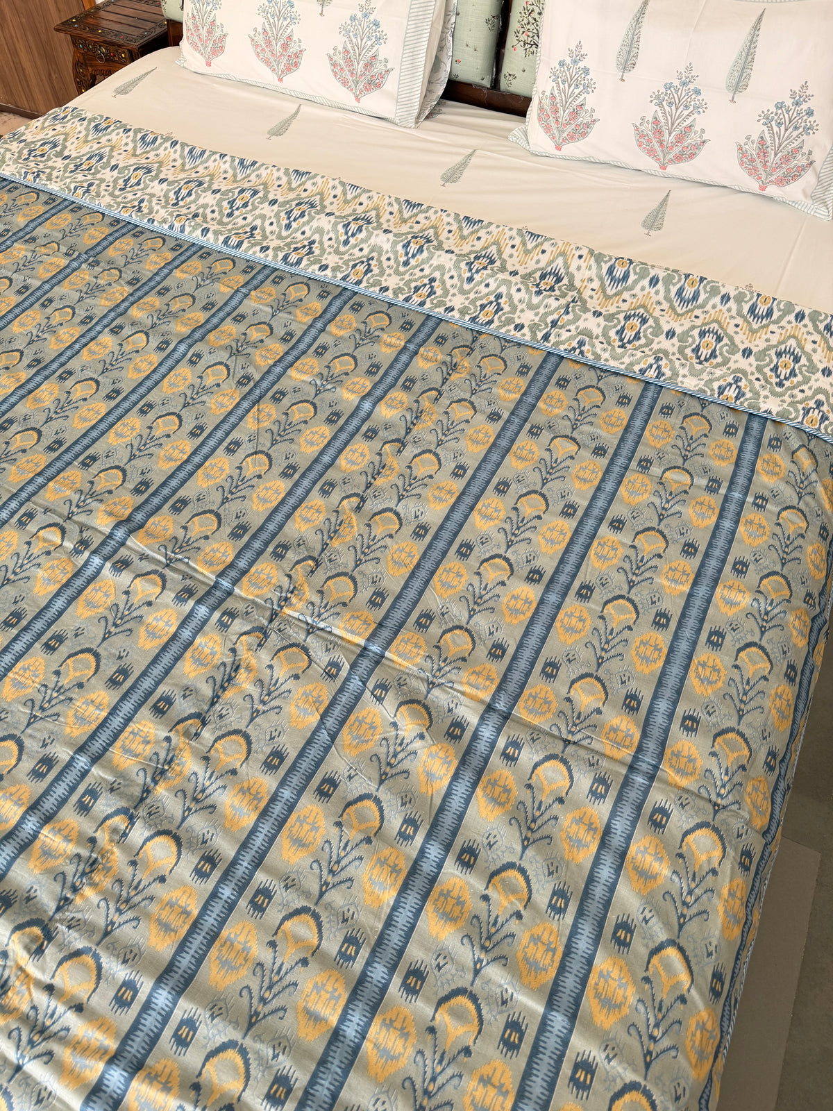 Soft Mulmul Cotton Screen Printed Double Bed Dohar