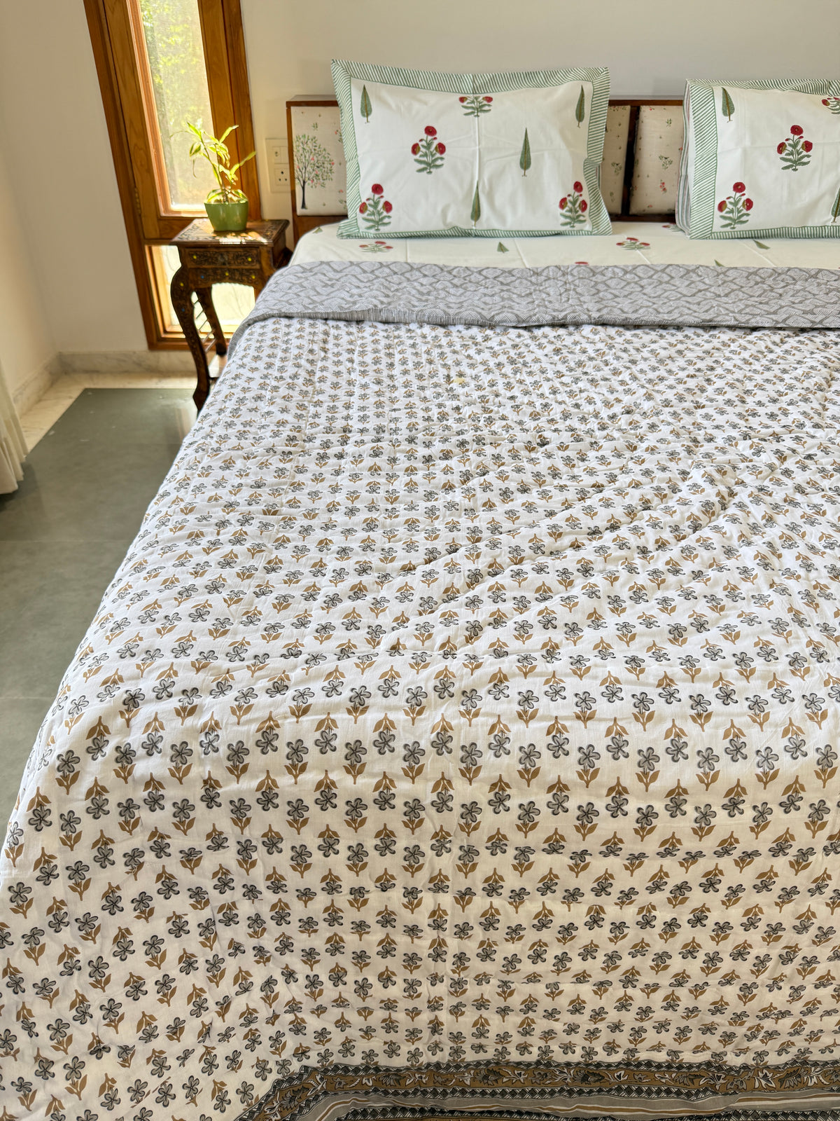 Jaipuri Double Bed Quilt (90”*108”)