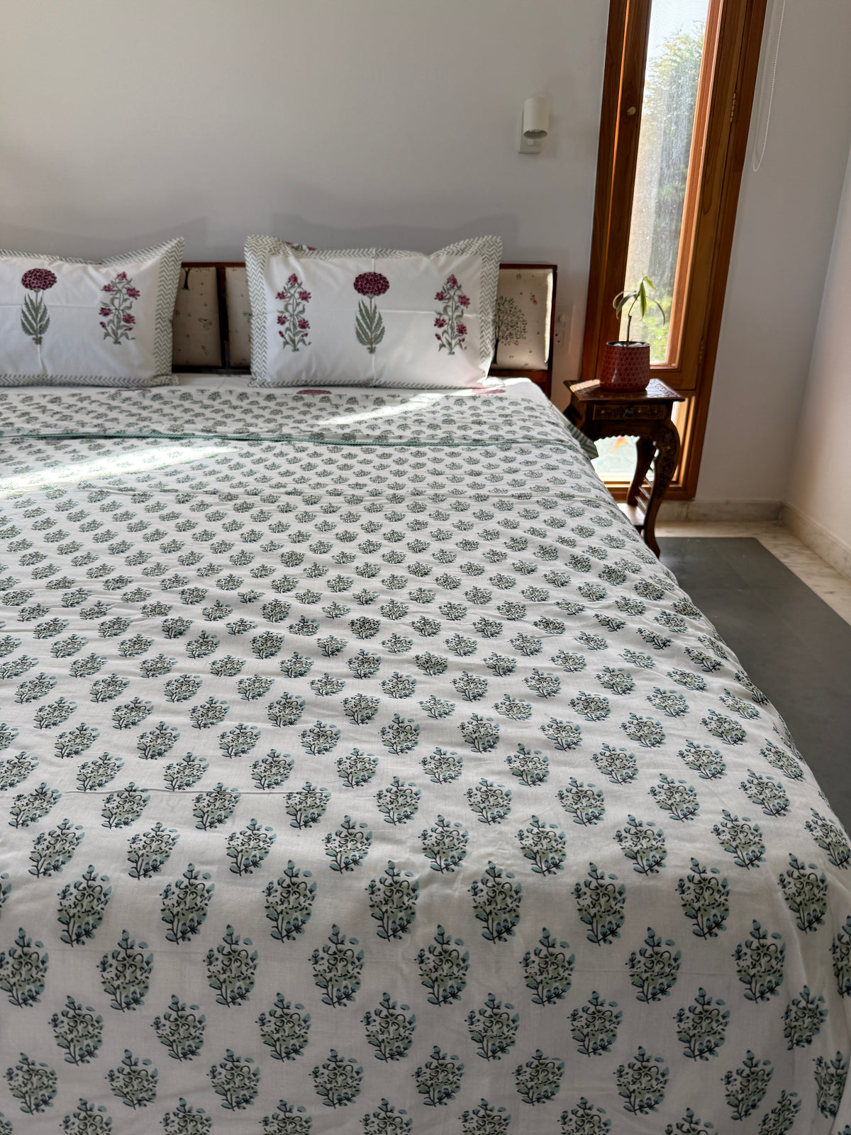 Soft Mulmul Cotton Screen Printed Double Bed Dohar