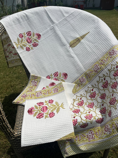 Sandalwood Mist Handblock Cotton Waffle Bath Towe Set ( 1 Bath Towel + 2 Hand Towel)