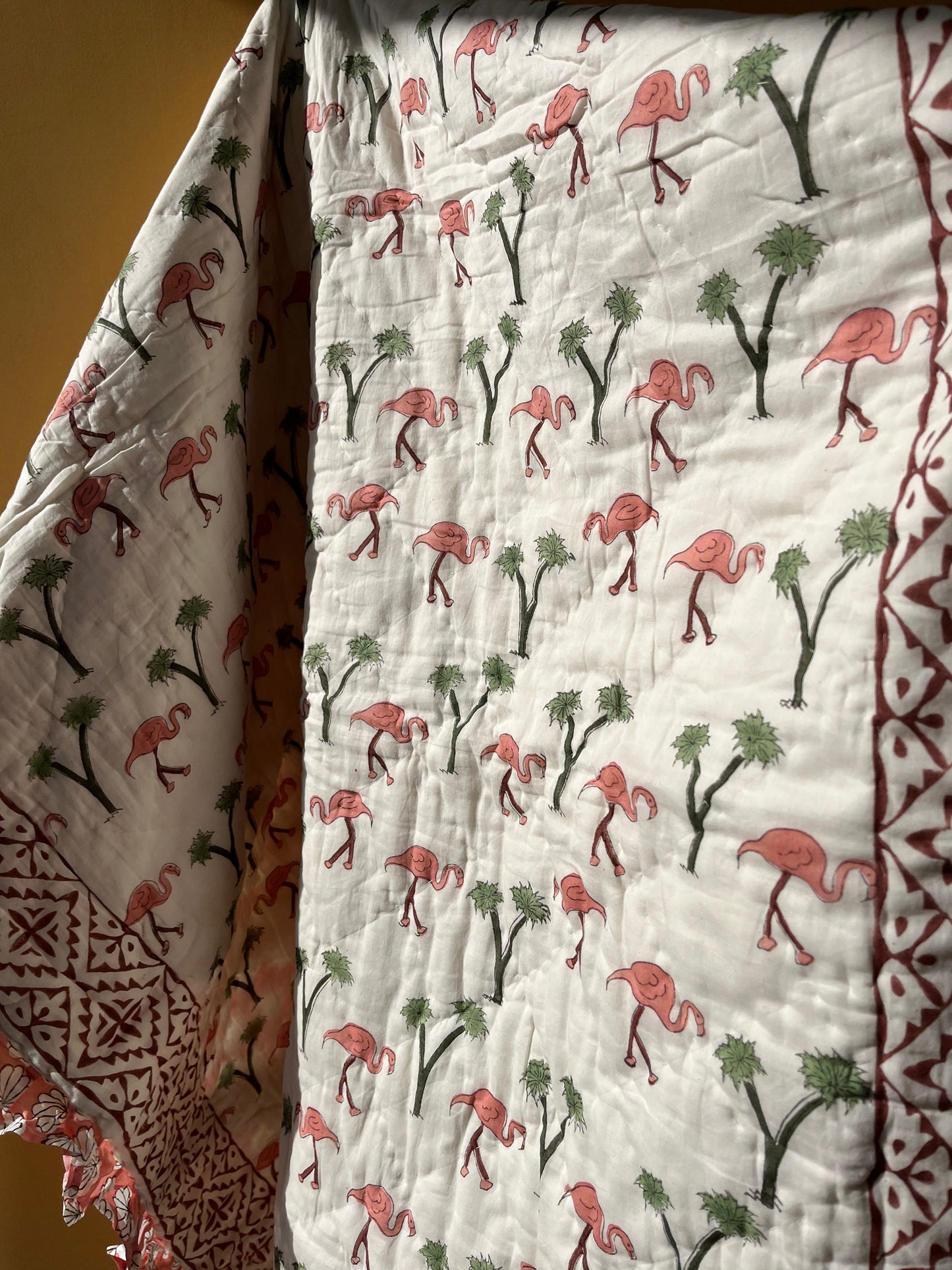 Majestic Swans Handblock Comfortable Quilt (40”*40”)