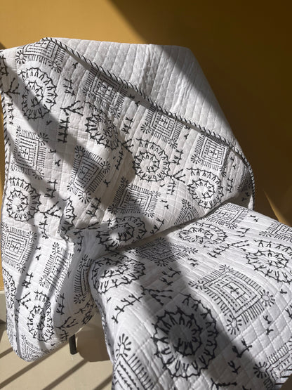 Trade Star Handblock Cozzy Baby Quilt (40”*40”)