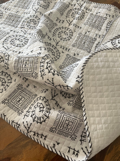 Trade Star Handblock Cozzy Baby Quilt (40”*40”)