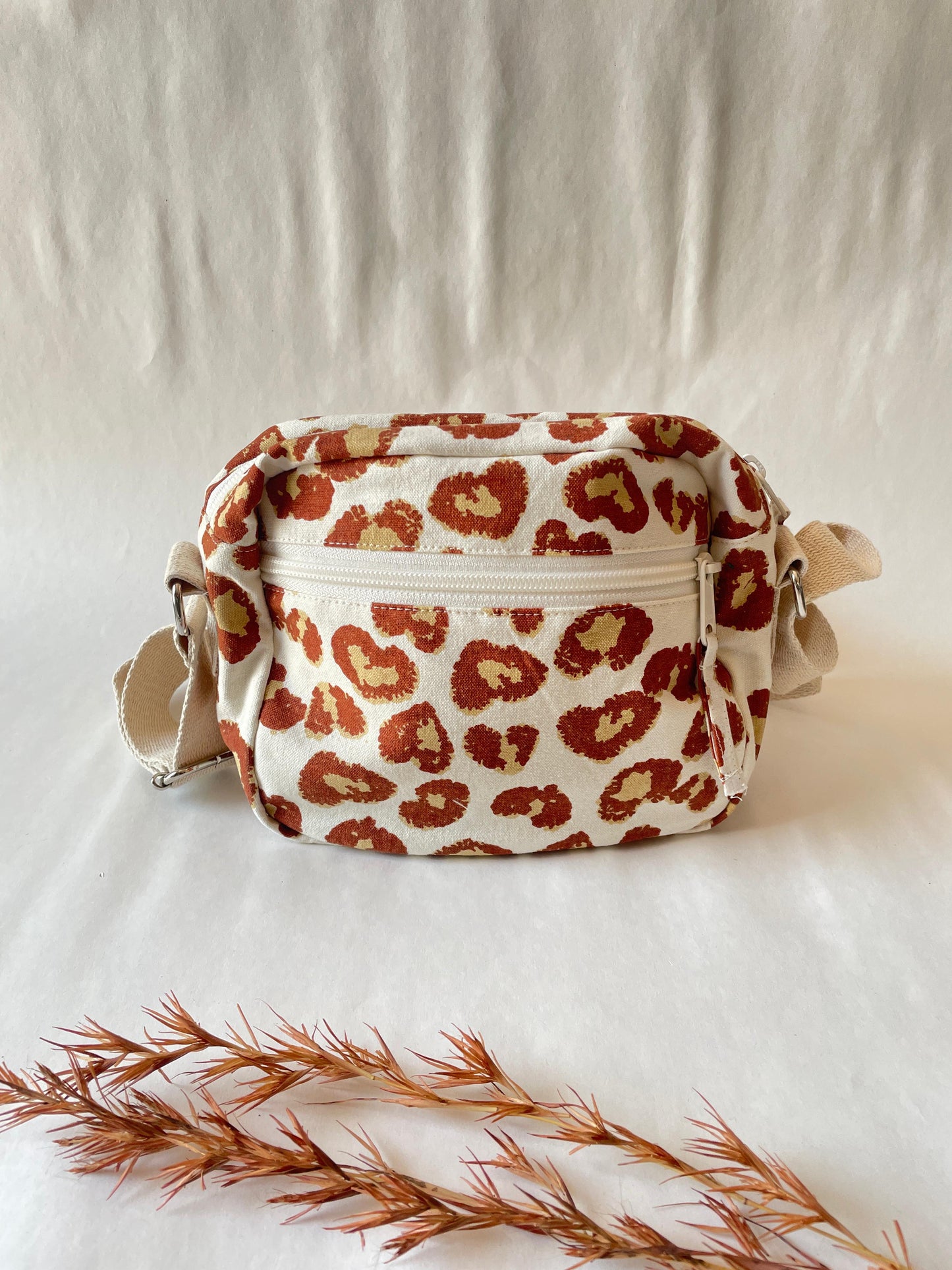 Leopard Cotton Canvas Multi-pocket Crossbody Sling – Travel Light, Stay Stylish (Green)