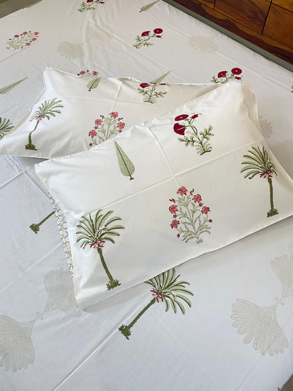 Soft Heritage HandBlock Queen Size Bedsheet Set with 2 Pillow Covers (90”*108”)