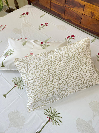Soft Heritage HandBlock Queen Size Bedsheet Set with 2 Pillow Covers (90”*108”)